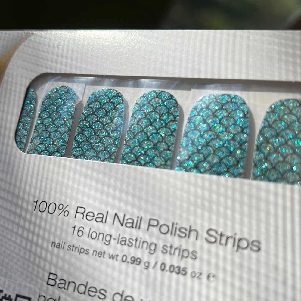 Retired Mermaid Brigade Color Street